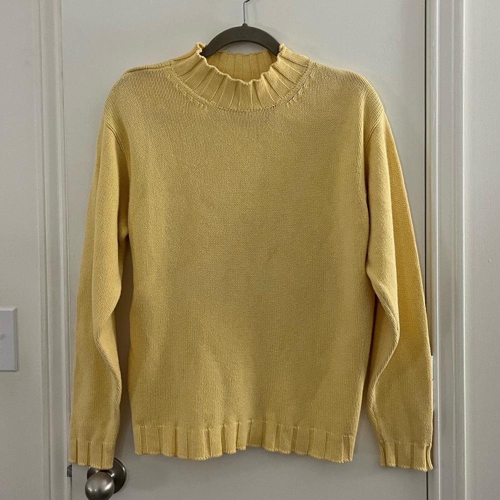 Vintage Talbots butter yellow 100% cotton mock neck sweater, size medium!